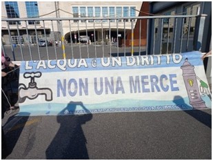 10-06-2022  Partecipazione ad un sit in per la difesa dell’acqua pubblica.